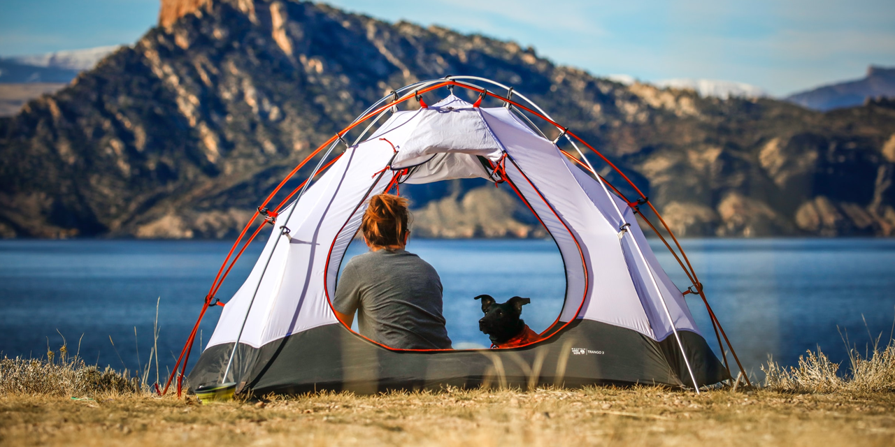 600W/1200W Powerstation, Balkonkraftwerk mit Lithium Akku, 2×Steckdosen für Camping, Wohnung, Wohnmobil | Sunstone Power