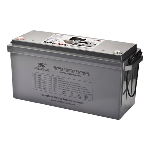 12V 200AH LiFePO4 Akku 2,56kWh Energiespeicher mit BT 6.000 Zyklen für Solar Wohnmobile 0% MwSt | Sunstone Power Industrial GmbH | PV-Anlagen Produkte kaufen
