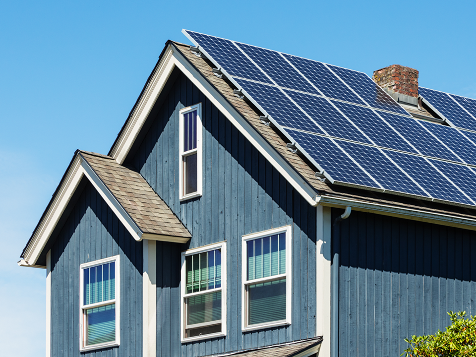 24V 48V Hybrid-Wechselrichter für PV Anlage, Ausgang mit Reiner Sinuswelle | Sunstone Power